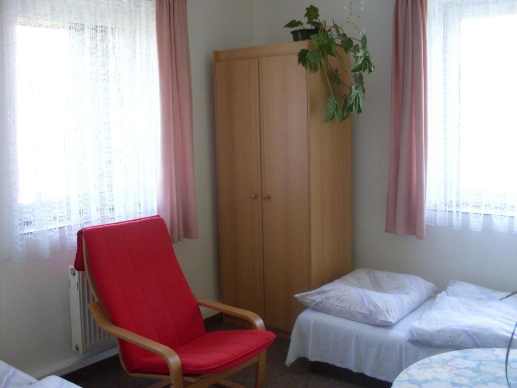 Pension U Kastanu Карлові Вари Номер фото